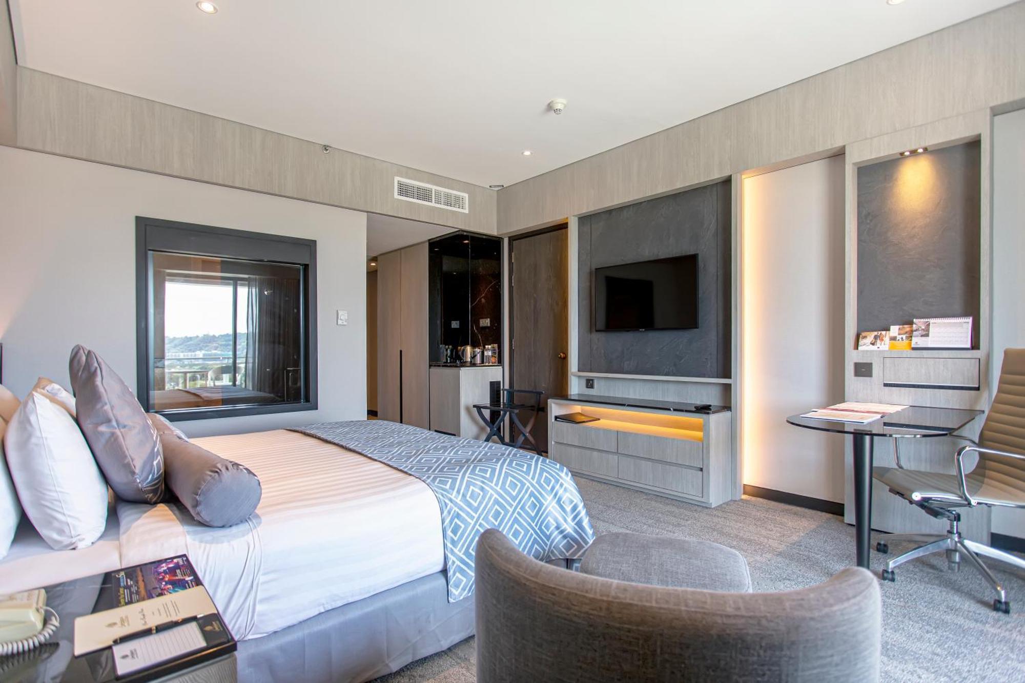 The Pacific Sutera Hotel Kota Kinabalu Kültér fotó Deluxe Room