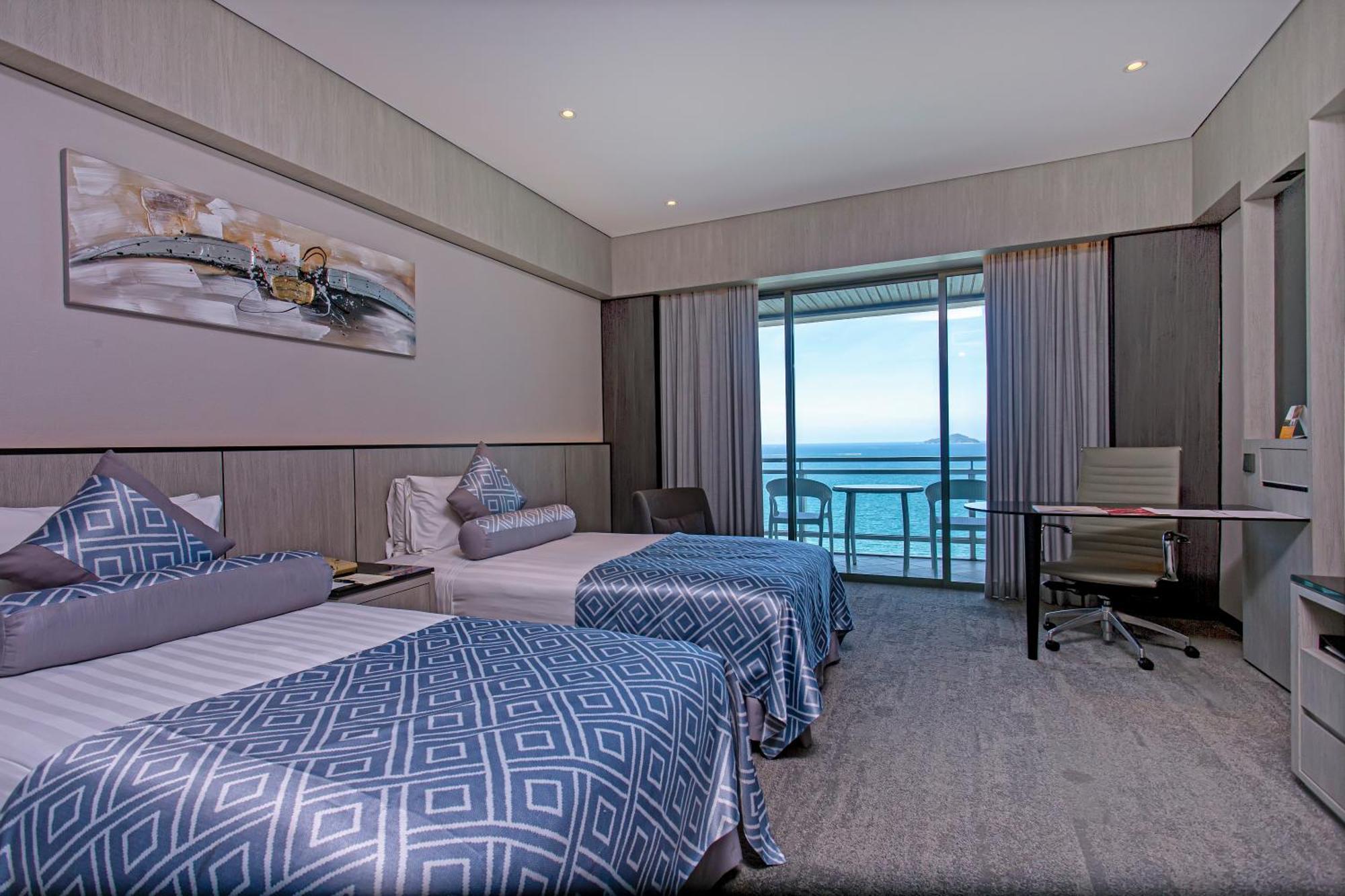 The Pacific Sutera Hotel Kota Kinabalu Kültér fotó Deluxe Ocean View